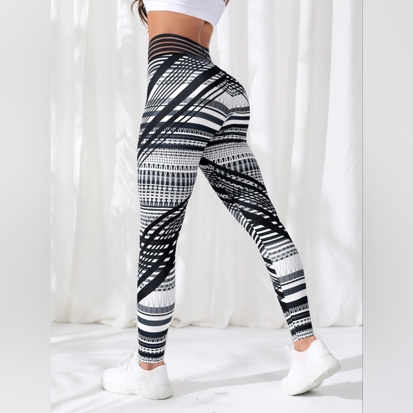 SHEIN Pants - Shein leggings size L